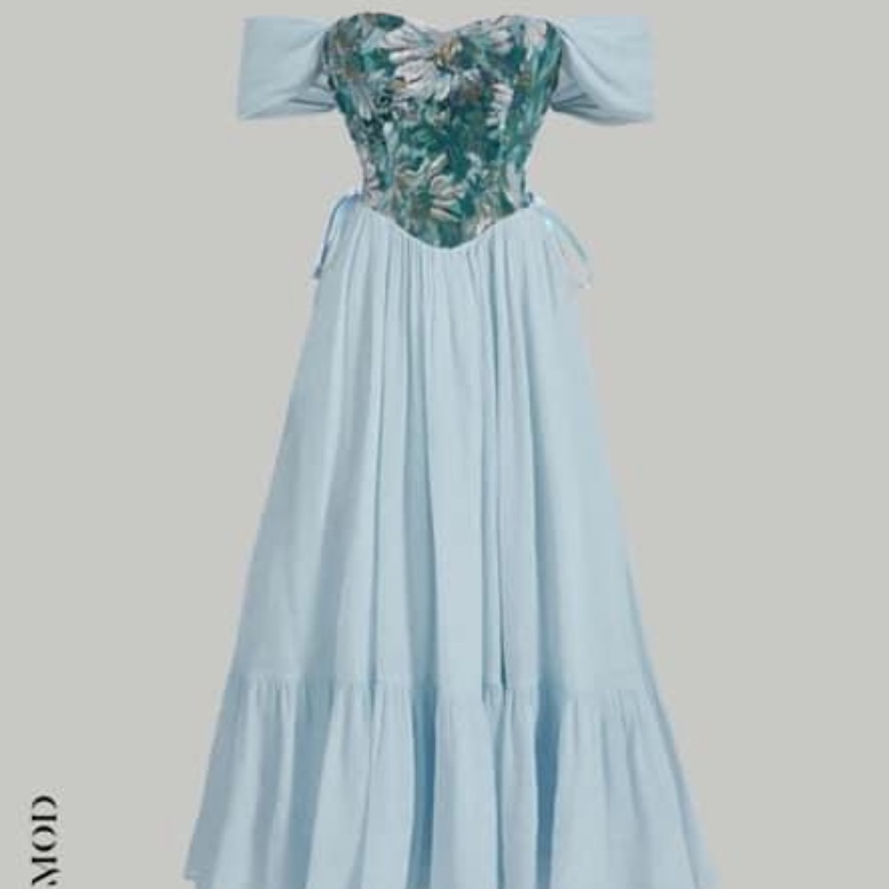 Prettiest dress #renaissance